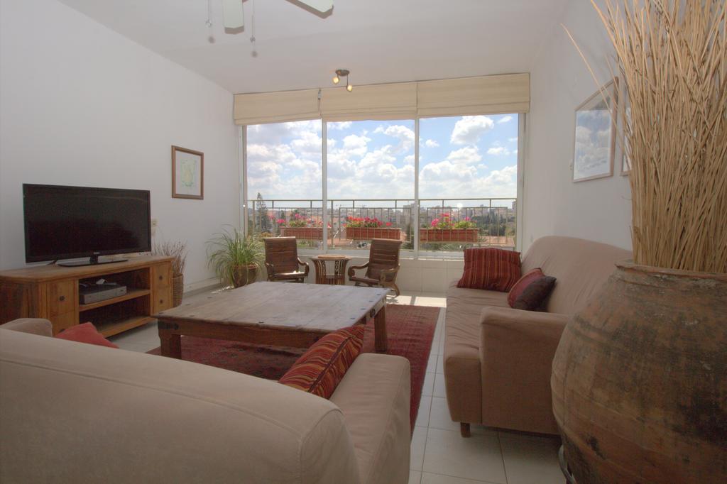 Kfar Saba View Apartment Habitación foto